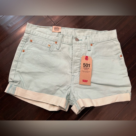 Levi's Women's Cuffed Jean Shorts - Picture 2 of 3